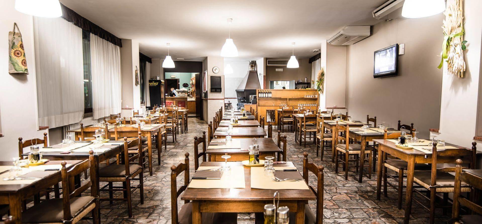 Hotel Europa Reggello Bagian luar foto